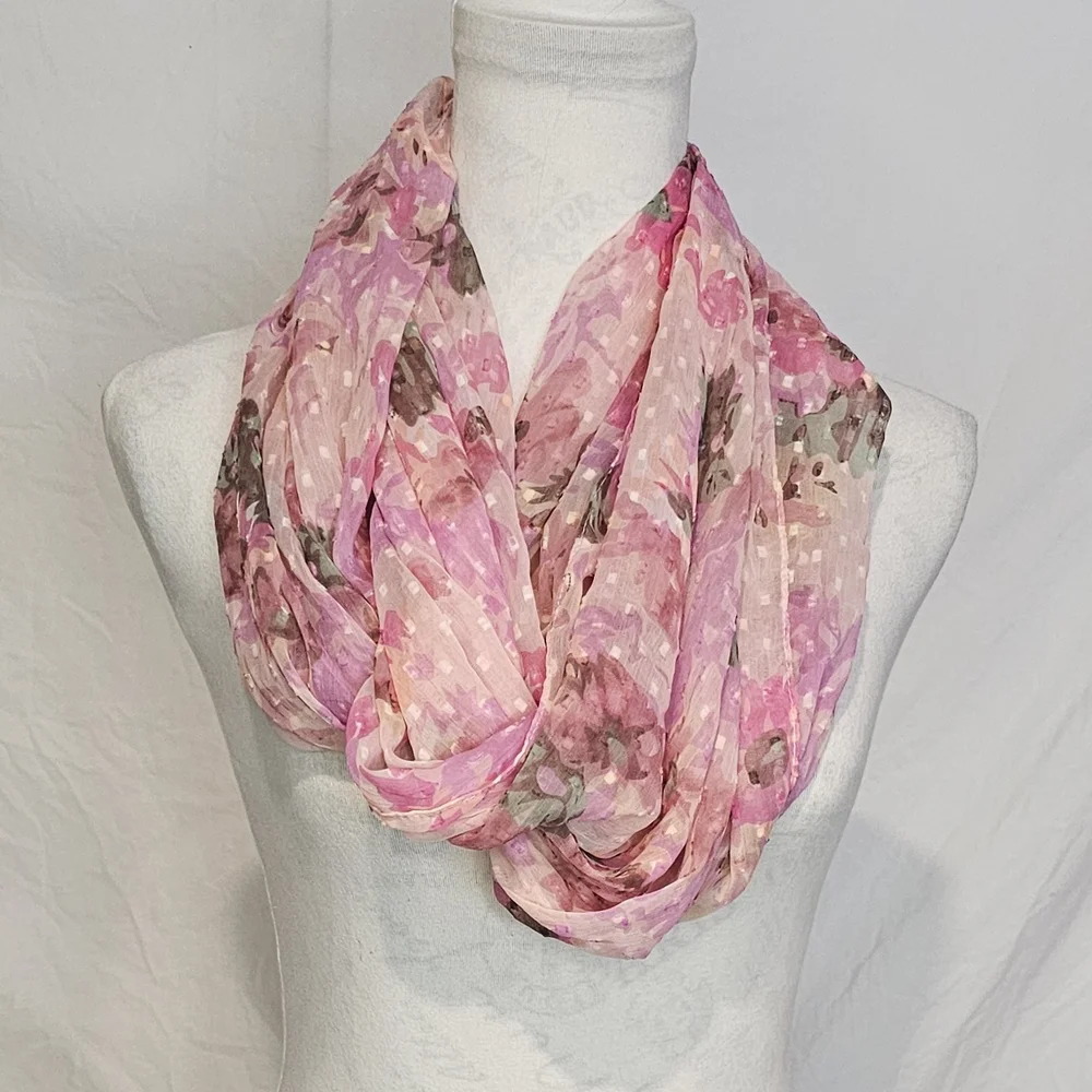 *NWT* Infiniti Scarf
